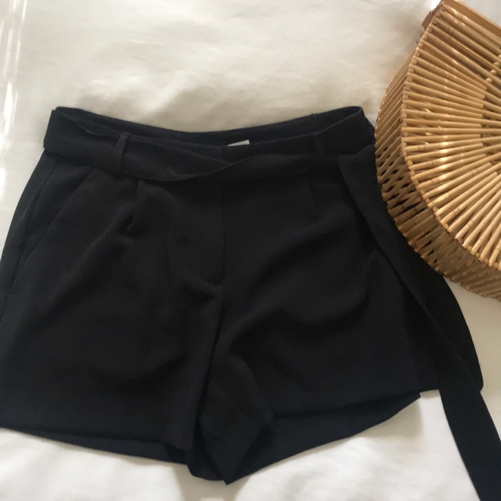 Tags on -Loft, black shorts with belt sash to tie.
